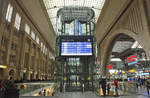 Fahrstuhl zwischen Obergeschoss und Untergeschoss im Hauptbahnhof Leipzig.