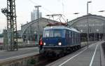 E 18 047 wartet am Morgen des 14.09.13 vor dem Leipziger Hbf auf die Ausfahrt ins Vorfeld.