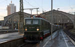 242 001 bespannte am 04.02.17 einen Sonderzug von Leipzig nach Dresden.