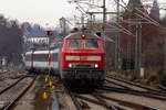 218 426-5 am EC 194 in Lindau bei der Einfahrt am 27.11.20