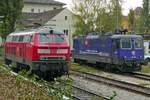 Abgestellt in Lindau am 21.10.2020 - 218 401-8 und Re 421 394-8