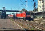 Smartphone-Aufnahme in Form eines Nachschusses auf 147 003-8 von DB Regio Baden-Württemberg als RE 19053 von Lauda nach Stuttgart Hbf, der den Bahnhof Ludwigsburg auf Gleis 4 verlässt.