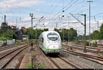 407 004-1 (Tz 704 | Siemens Velaro D) als verspäteter ICE 9573 (Linie 83) von Paris Est (F) nach Stuttgart Hbf (D) durchfährt den Bahnhof Ludwigsburg auf Gleis 4.
Aufgenommen am Ende des Bahnsteigs 4/5.
[28.7.2020 | 14:28 Uhr]