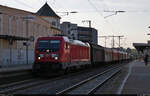 Gemischter Gz mit 187 130-0 durchfährt am Abend den Bahnhof Ludwigsburg auf Gleis 4 Richtung Kornwestheim.