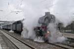 01 1066 kam am 06.04.2013 mit einem Sonderzug der Ulmer Eisenbahnfreunde (UEF) nach Ludwigshafen am Rhein und war unterwegs nach Völklingen und zu der zum Weltkulturerbe erklärten