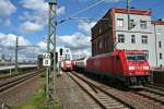 185 267-2 mit einem gemischten Gterzug in Richtung Norden am Nachmittag des 24.05.14 in Ludwigshafen (Rhein) Mitte.