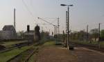 Bahnsteig 1 und 2 in Fahrtrichtung Leuna, im Bf Merseburg; 21.04.2011