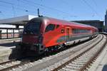 RJ262 von Flughafen Wien nach München Hauptbahnhof fährt am 14.8.2017 in den Zielbahnhof ein. Zuglok war 1116 214-8.