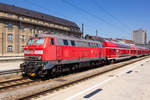 218 414-1 mit Dostos im Münchener Hbf. 16.6.19