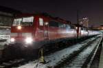 Die 111 040-2 und 111 186-3 spter als Doppeltraktion mit RB nach Garmisch Partenkirchen in Mnchen HBF am 02.03.2013