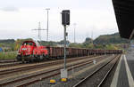 261 079 trifft mit der Übergabe EK 55496 aus Wallmerod im Bahnhof Montabaur ein.