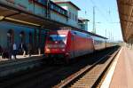 101 088 hat am 13.06.09 einen Halt im Bahnhof Naumburg(Saale) eingelegt und wird gleich die Fahrt mit dem IC 2353 nach Stralsund fortsetzen.