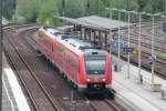 612 597 und 612 064 kamen als RE 3025/3005 aus Wrzburg Hbf beim Halt in Neuenmarkt-Wirsberg, ab hier fahren die beiden Triebwagen getrennte Wege.