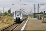 Mit dem Fahrrad von Kassel nach Halle (Saale) | Tag 3 Bernterode–Görsbach  Strecken-km: 97,0    9442 118 (Bombardier Talent 2) lässt Fahrgäste im Startbahnhof Nordhausen auf Gleis