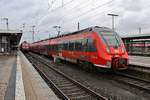 442 772-0 fährt am 28.12.2017 als RE4988 nach Jena Saalbahnhof zusammen mit 442 803-3  Bad Staffelstein  als RE4988 nach Bamberg aus dem Nürnberger Hauptbahnhof aus.