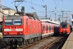 143 247-5 fährt am 15.11.2018 mit der S2 von Roth nach Altdorf(b Nürnberg) in den Nürnberger Hauptbahnhof ein.