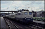 110250 ist hier am 18.8.1991 um 11.51 Uhr mit dem D 2344 nach Amsterdam im unteren Bahnhof von Osnabrück angekommen.