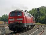 218 390 schiebt RE3704 Hof - Leipzig aus Plauen ob Bf, 5.8.010.