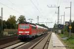 111 131 am 25.09.2010 mit einem RE nach Braunschweig in Dedensen/Gmmer.