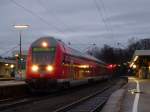 IRE 4710 Konstanz - Karsruhe Hbf mit 146 233-2  Donaueschingen  in Radolfzell.