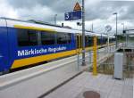 Rathenow, Bahnsteig der Brandenburgischen Stdtebahn (KBS 209.51), MR 51 nach Brandenburg/Havel (19.06.2010)