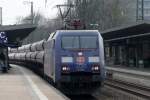 152 136-8 bei der Durchfahrt in Recklinghausen 30.3.2011