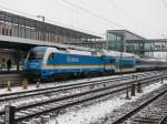 183 004 mit dem ALEX 87013 nach Mnchen Hbf in Regensburg Hbf, 9.1.2010