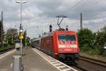 # Roisdorf 22  Die 101 108-9 der DB Fernverkehr mit einem IC aus Koblenz/Bonn kommend durch Roisdorf bei Bornheim in Richtung Köln.