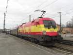 Der Spanien Taurus 1116 232-8 beim Halt im Rosenheimer Bahnhof  am 8.