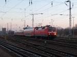 Zum Abschlu meiner Fototour am 29.Januar 2011 erwischte ich im Rostocker Hbf dieses Gespann bei der Einfahrt:120 201,ein Doppelstockmittelwagen, und der 628 642.