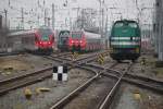 429 027-6 als RE 9(RE 13008)von Sassnitz nach Rostock Hbf bei der Einfahrt im Rostocker Hbf neben an hatten 650 114-8,442 851 und 203 127-6 der Firma LDS Pause.05.02.2016  