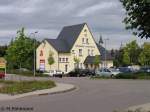 Das ehemalige Bahnhofsgebude in Heusweiler (Saar) Baujahr 1910-11 von der Straenseite.