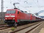 152 038 und eine 185er mit Auto-Ganzzug in Salzbergen, 09.09.14