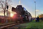 Lichterfahrt ins Lausitzer Braunkohlerevier    Zugpferd des Sonderzuges, 50 3648-8 (50 967), beim Aufenthalt am Kraftwerk Schwarze Pumpe.