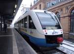 OLA LINT 41 TW 703 in Schwerin Hbf nach Rehna am 22.12.2012