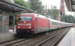 101 067-7 mit IC 2212  Rgen  von Koblenz Hbf nach Ostseebad Binz in Schwerin Hbf am 24.06.2013