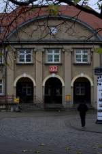 Eingang EG Bahnhof Senftenberg. 20.11.2013 15:14 Uhr.