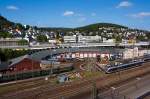 Blick vom Parkdeck der City Galerie am 16.09.2012 auf den Siegener Ringlokschuppen (Baujahr 1882). Bis 1997 befand sich hier das stillgelegte Bahnbetriebswerk Siegen, seit 2004/05 befindet sich hier das Sdwestflische Eisenbahnmuseum. Es gibt viel zu entdecken, einige Details folgen noch.