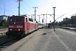 181 210-6 mit dem IC 281 von Stuttgart nach Zrich am Nachmittag des 21.08.13 bei der Einfahrt in Singen (Hohentwiel).