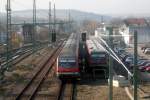 Regionalexpress verlsst den Bahnhof Sinsheim Richtung Heidelberg.