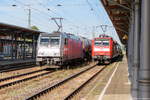 185 681-4 Railpool GmbH für LEG - Leipziger Eisenbahngesellschaft mbH mit einem Kesselzug  Dieselkraftstoff oder Gasöl oder Heizöl (leicht)  in Stendal und fuhr weiter in Richtung