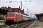 101 014-9 mit den IC 146 nach Schiphol (Airport) in Stendal.