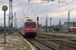 101 138-6 mit dem IC 2047 von Köln Hbf nach Leipzig Hbf, bei der Durchfahrt in Stendal am 27.04.2012.