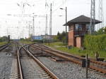 Abzw Stralsund Rügendamm Richtung Hbf,am 23.Mai 2019.Rechts hinter dem Stellwerk Sg der Abzweig Richtung Rügen die es ermöglicht Züge direkt nach und von Rügen zufahren, ohne