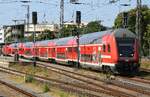 Der auf  Caspar David Friedrich  getaufte Steuerwagen auf der Linie RE 3 unterwegs. | Stralsund Hbf | Juni 2023