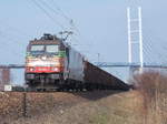 HSL 185 602 mit dem Gipszug,am 01.April 2017,auf dem Rügendammbahnhof in Stralsund.