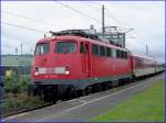 110 353-0 mit NZ1949 durchfhrt den Bhf Stralsund Rgendamm am 12.08.05 