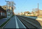 Blick auf die Bahnsteiganlagen des Bahnhofs Stumsdorf auf der Bahnstrecke Magdeburg–Leipzig (KBS 340).