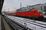 147 007 stellt am 4.1.2019 den IRE19032	nach Karlsruhe Hauptbahnhof im Stuttgarter Hauptbahnhof bereit.