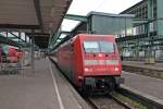 Am 10.05.2013 stand 101 005-7 mit dem IC 283 von Stuttgart Hbf nach Zrich HB auf Gleis 5 in Stuttgart.
